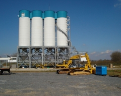 Bulk CaCO3 Silos with Structural Steel